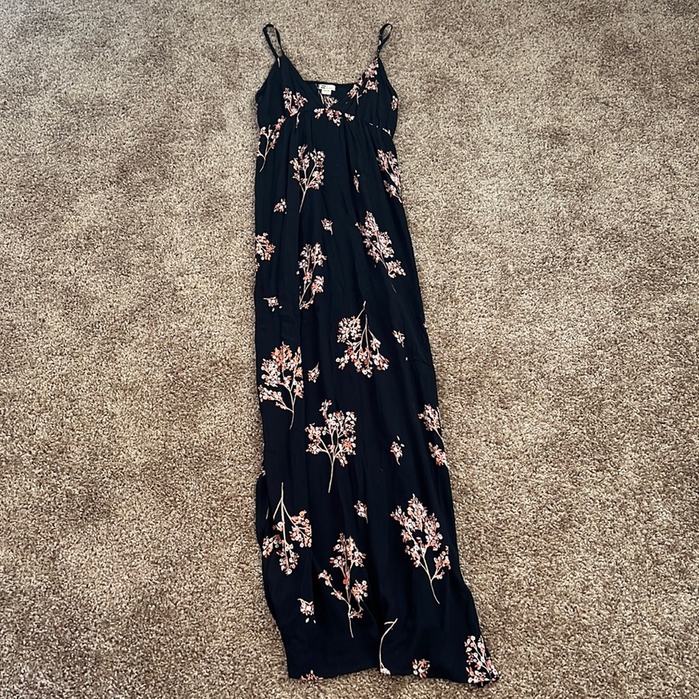 Billabong floral maxi dress